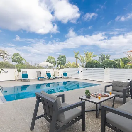 Casa De Nicole * Protaras