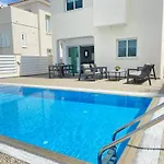 Casa De Nicole * Protaras
