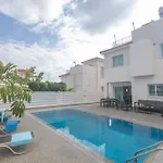 Casa De Nicole Willa Protaras