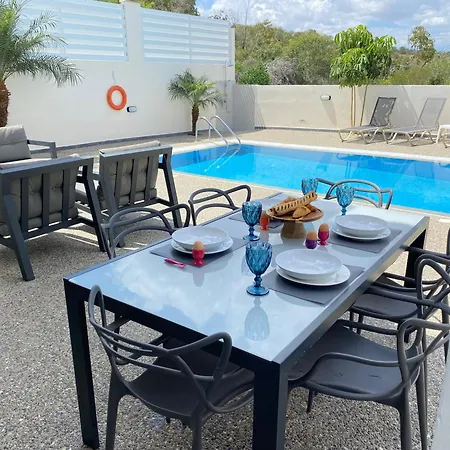 Casa De Nicole Villa *